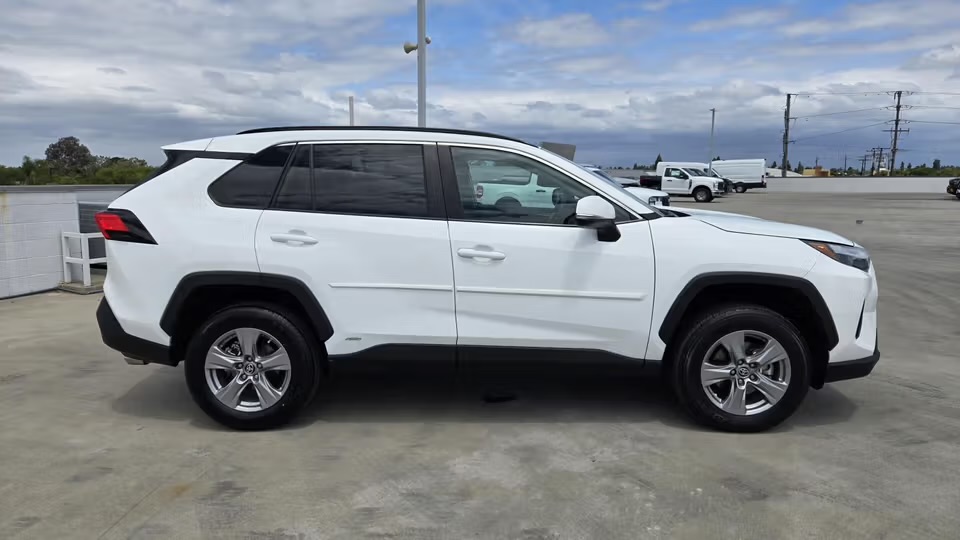 2024 Toyota RAV4