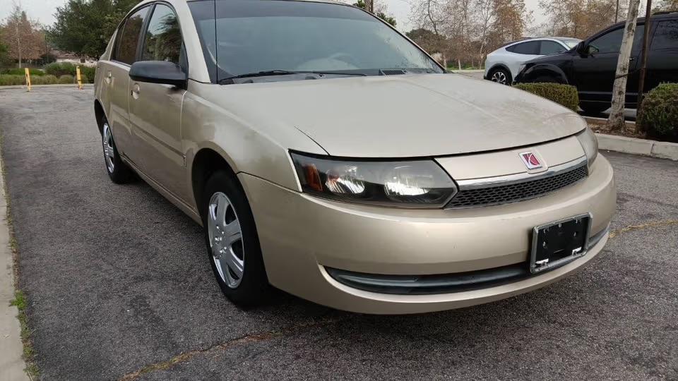 2004 Saturn Ion