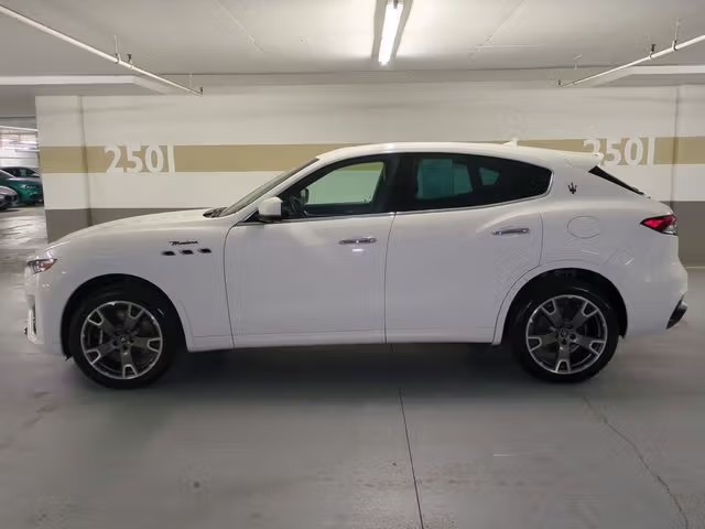 2023 Maserati Levante