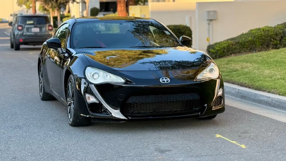 2013 Scion FR-S