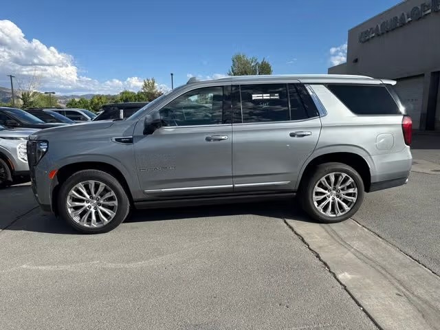 2023 GMC Yukon