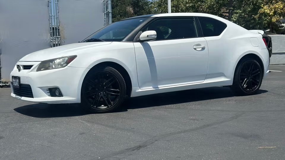 2011 Scion tC